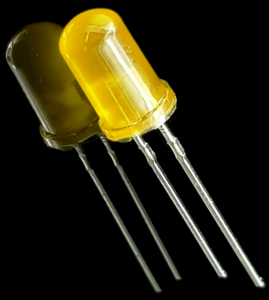 LED زرد مات 5mm پایه کوتاه
