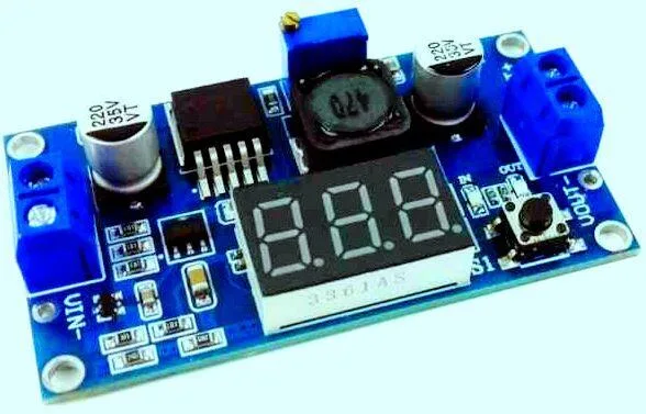 ماژول کاهنده ولتاژ 3آمپر با نمایشگر مدل LM2596S