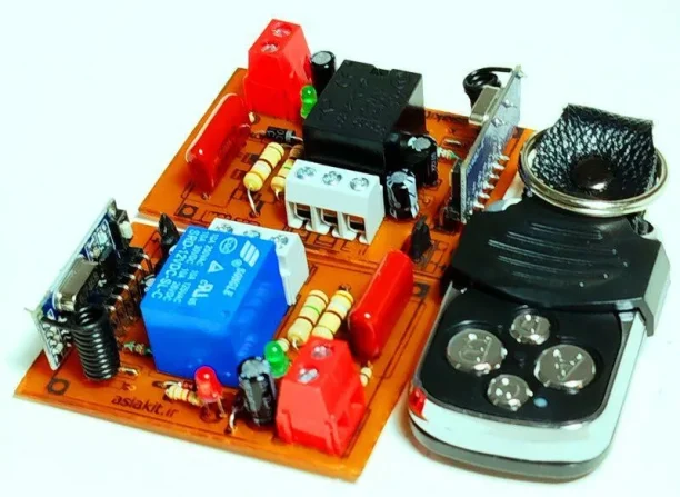 ریموت تک کانال 220V 433MHZ